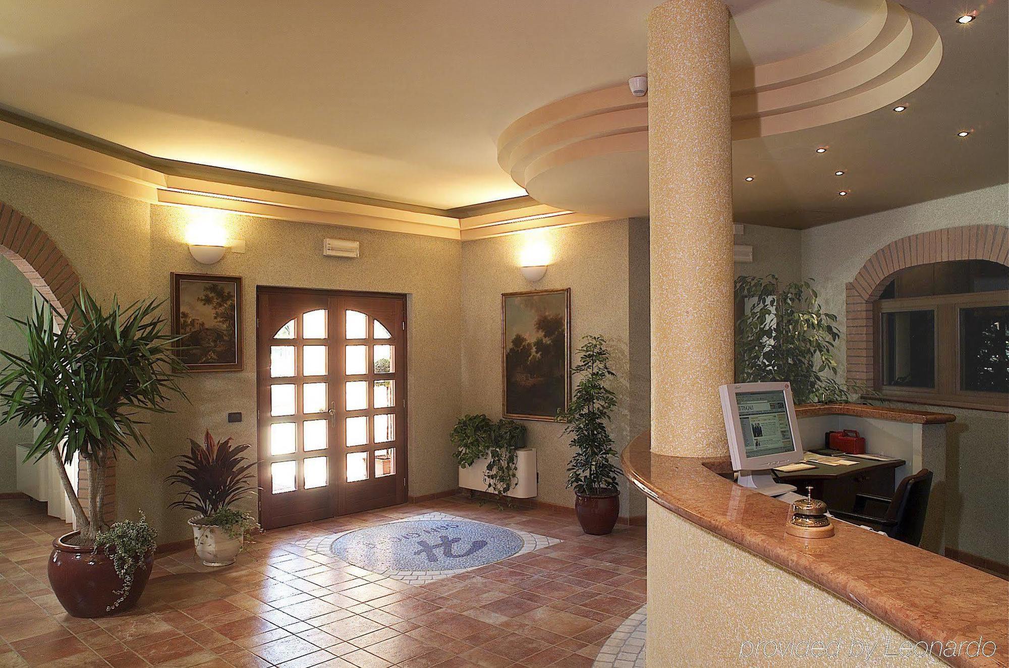Hotel San Giorgio Sangano Interiér fotografie