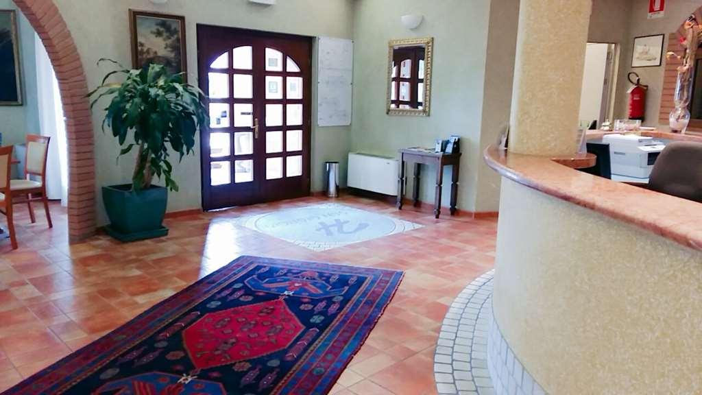 Hotel San Giorgio Sangano Interiér fotografie